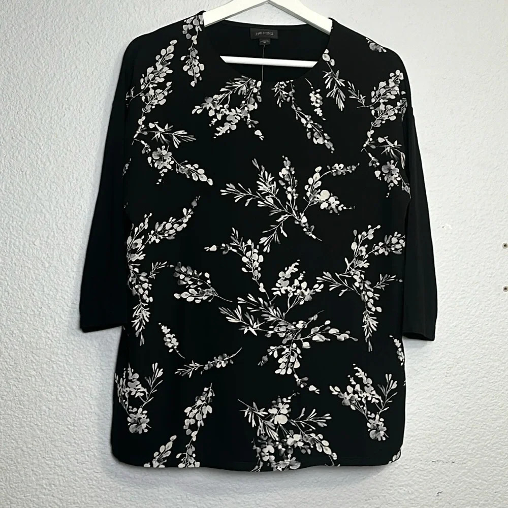 J Jill Wearever Collection 3/4 Sleeves Black Floral Womens Top Size XS NWT‎